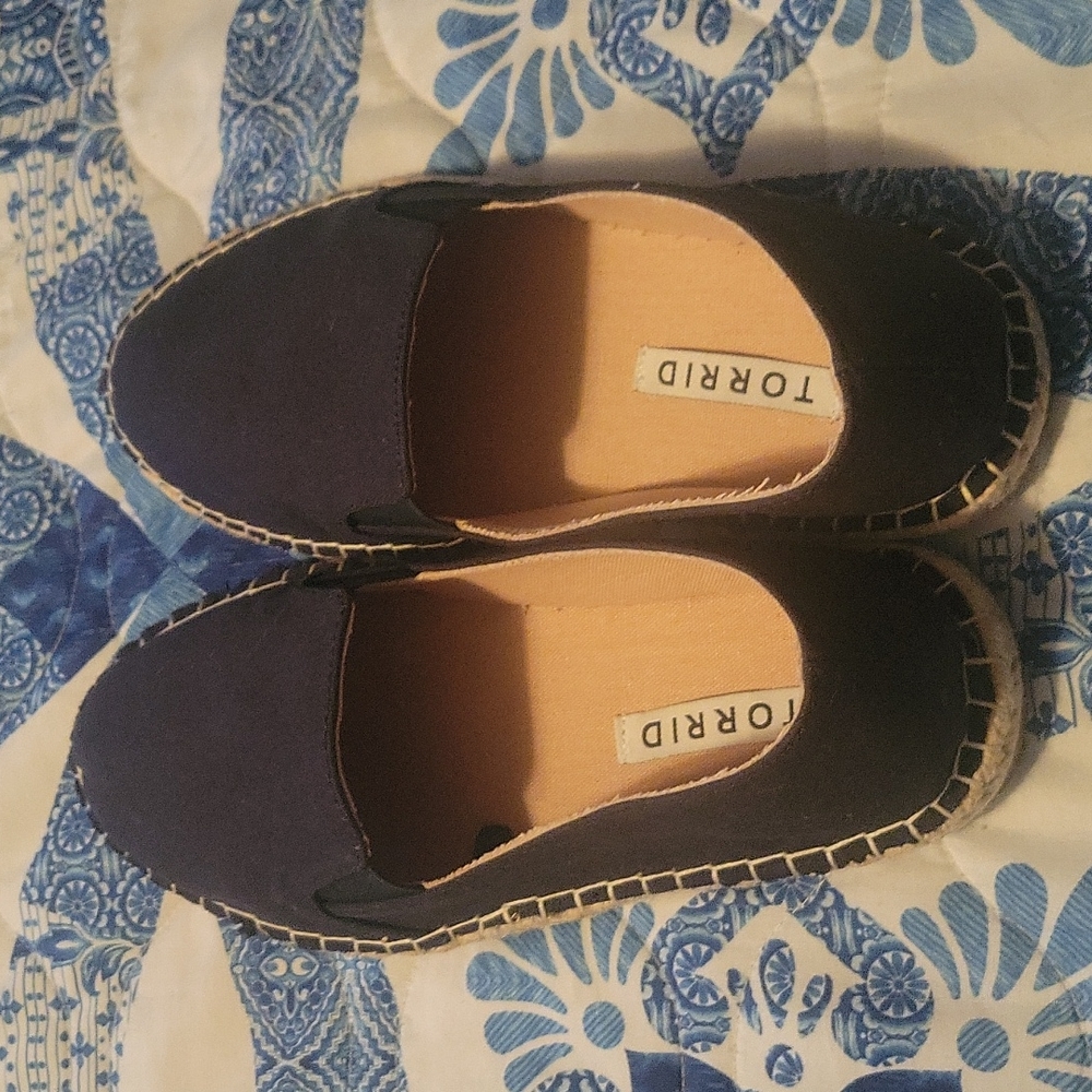 Ladies shoes